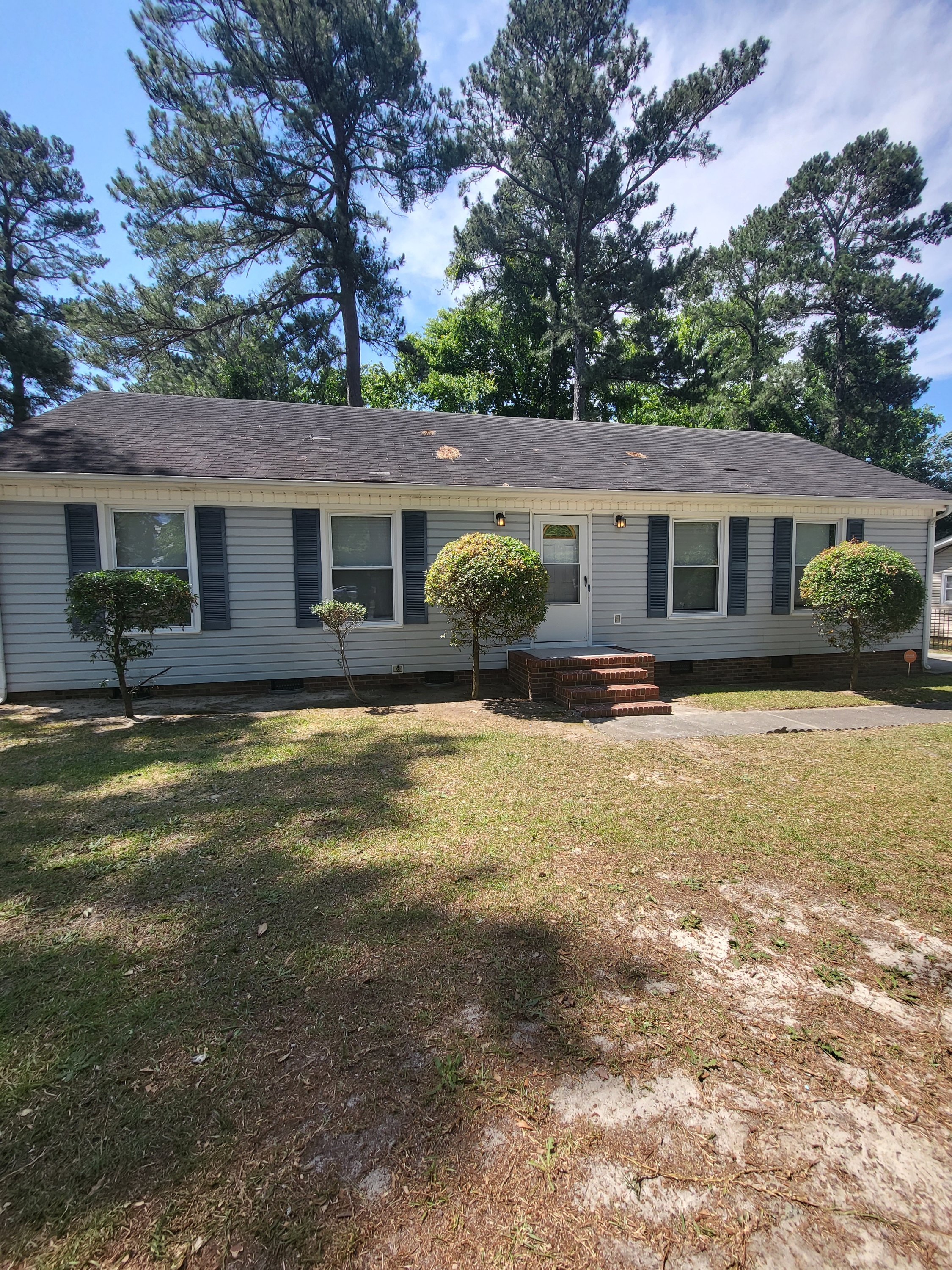 1124 Lakestone Pl
